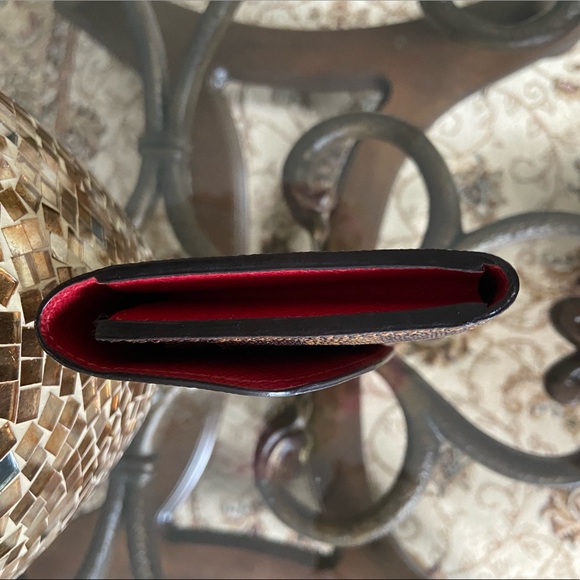 Louis Vuitton Emilie Wallet - Picture 3 of 8